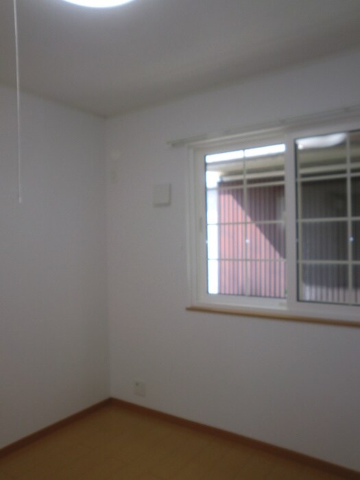 物件内観写真11　(居室)