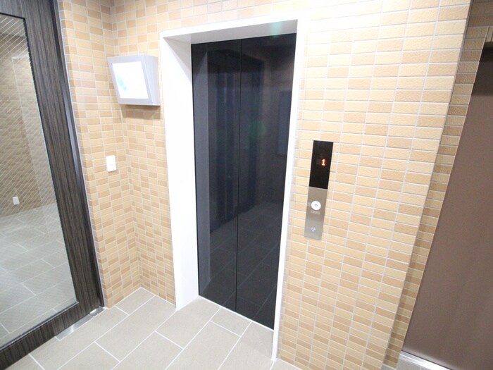 物件外観写真2　(建物設備)