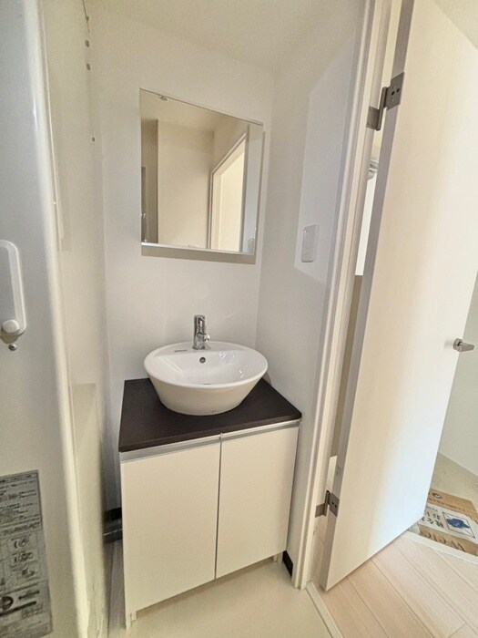 物件内観写真9　(洗面)