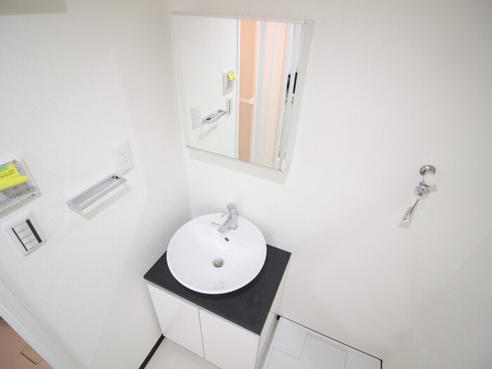 物件内観写真11　(洗面)