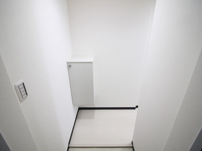 物件内観写真18　(廊下)