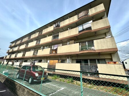 マンションせと外観写真