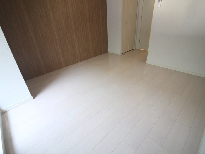 物件内観写真12　(居室)