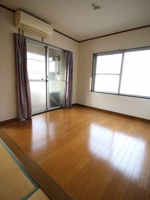 物件内観写真18　(居室)