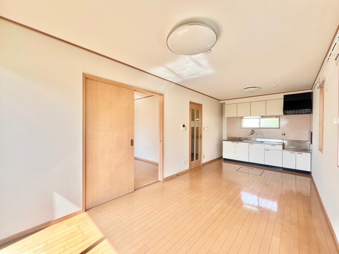 物件内観写真7　(居室)