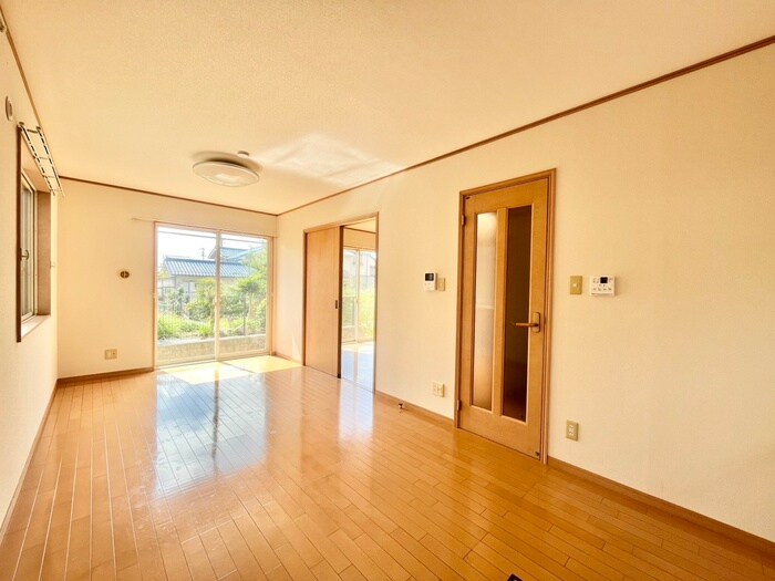 物件内観写真10　(居室)