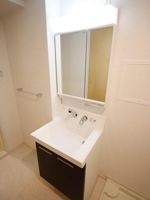 物件内観写真13　(洗面)