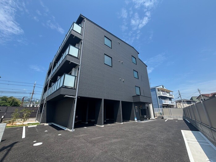 物件外観写真1　(外観写真)