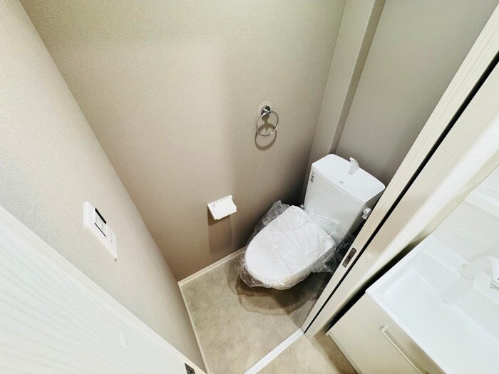 物件内観写真11　(トイレ)