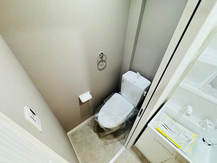 物件内観写真11　(トイレ)