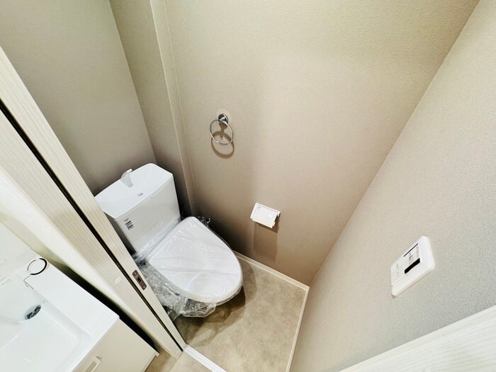 物件内観写真11　(トイレ)