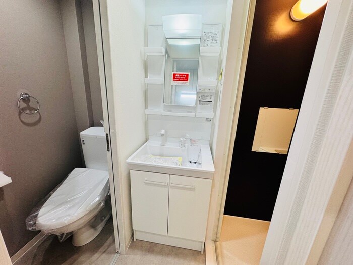 物件内観写真12　(洗面)