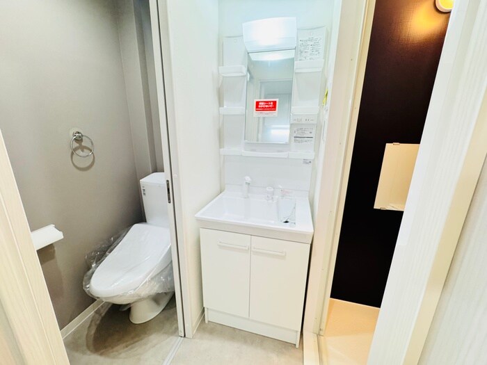 物件内観写真12　(洗面)