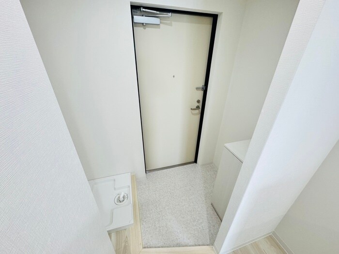 物件内観写真14　(玄関)