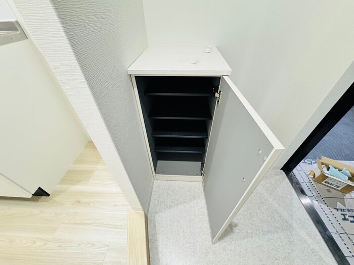 物件内観写真16　(靴箱)