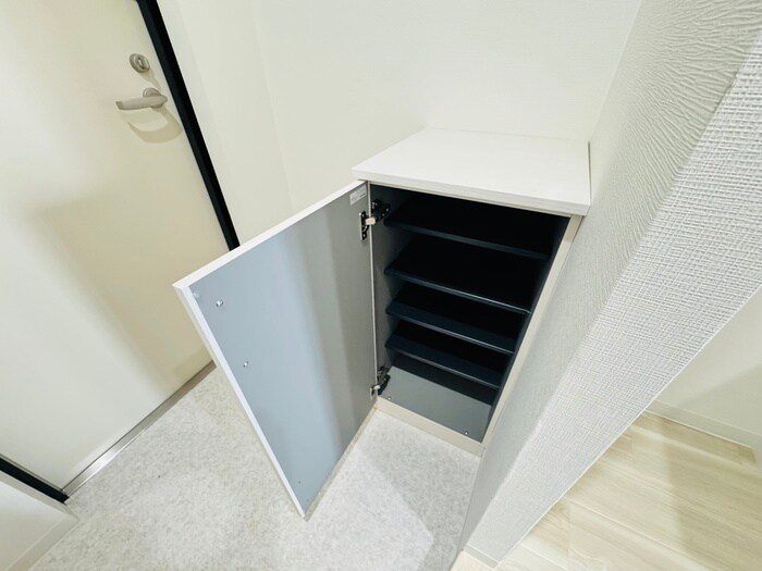 物件内観写真16　(靴箱)