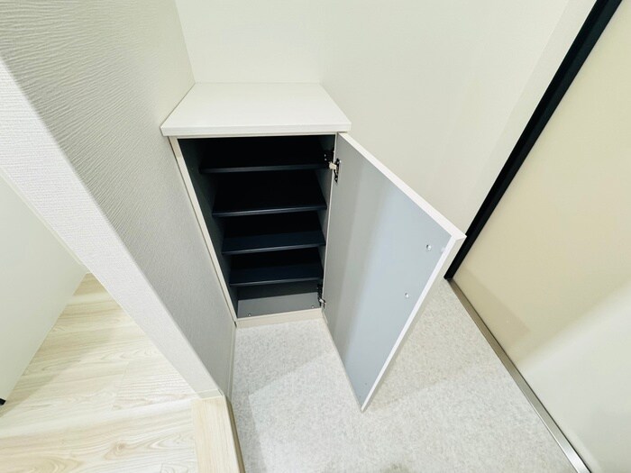 物件内観写真16　(靴箱)