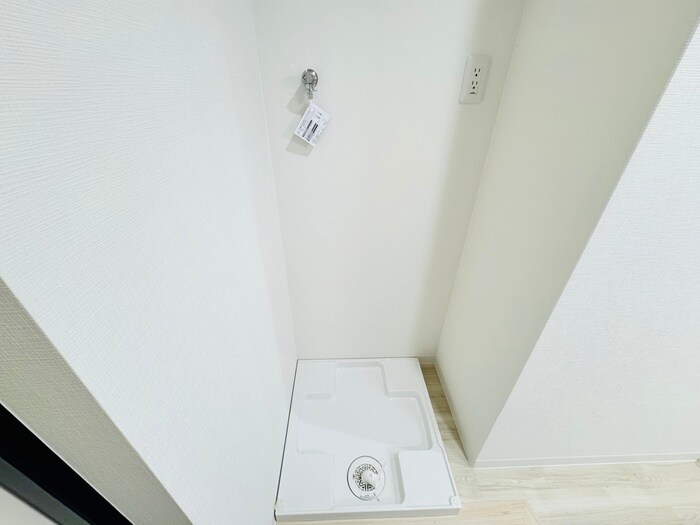 物件内観写真18　(洗濯機置場)