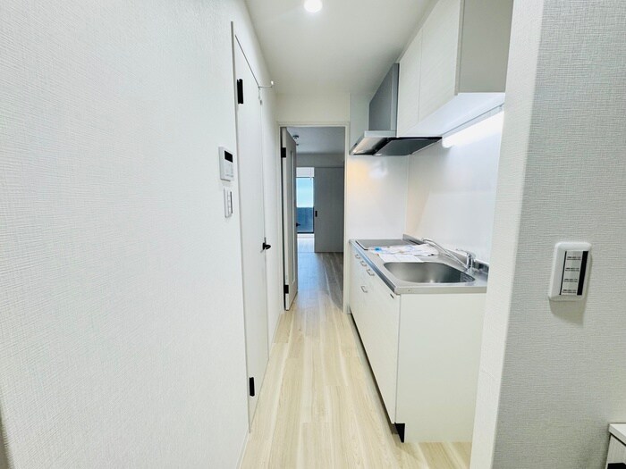 物件内観写真19　(廊下)