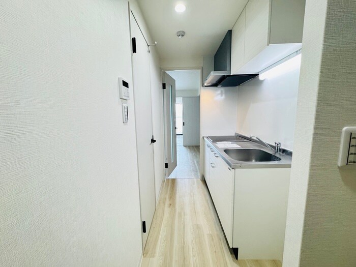 物件内観写真19　(廊下)