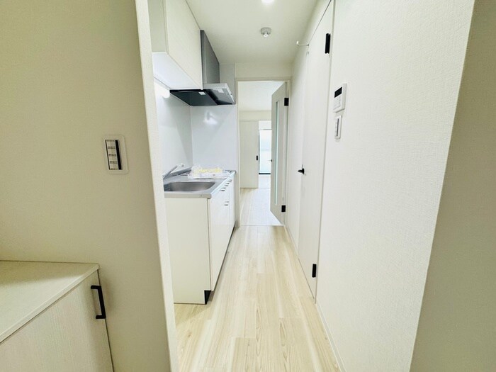 物件内観写真19　(廊下)