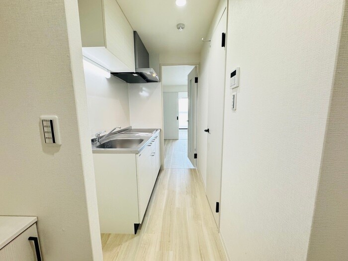 物件内観写真19　(廊下)