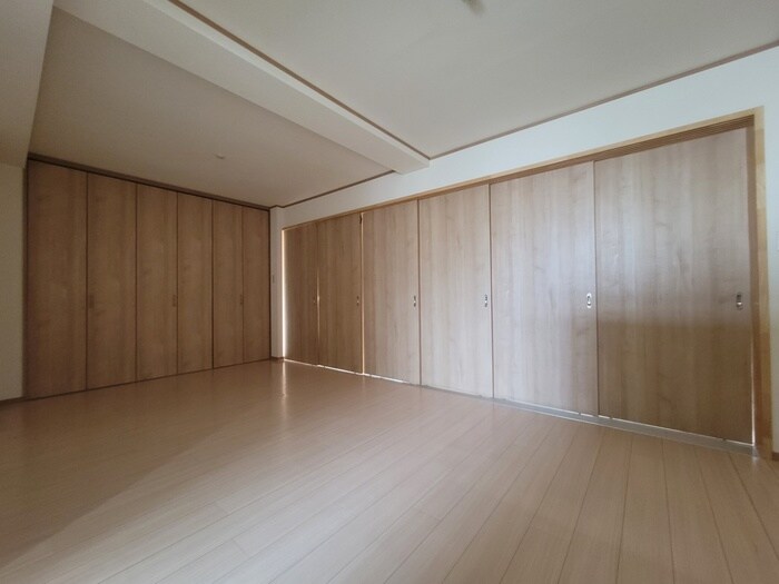 物件内観写真4　(居室)