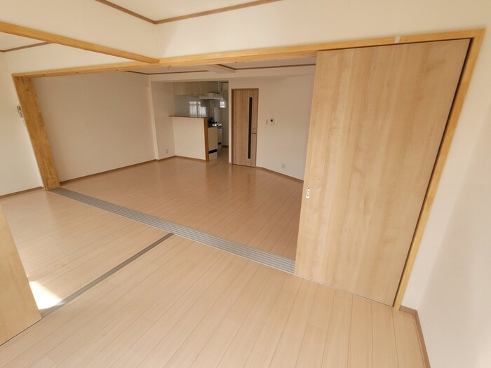 物件内観写真7　(居室)