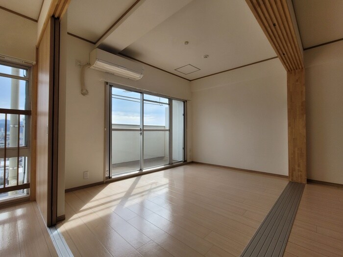 物件内観写真9　(居室)