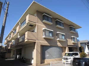 東尾マンション外観写真