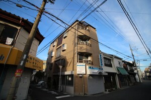 ナカヤマコ－ポ外観写真