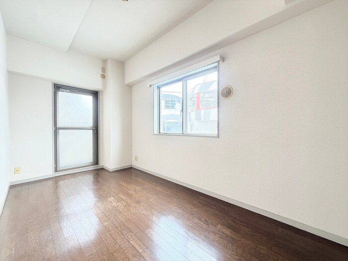 物件内観写真13　(居室)