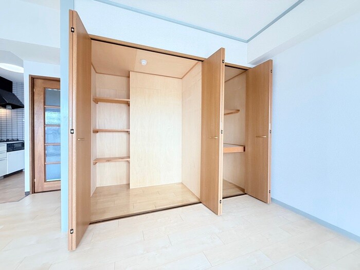 物件内観写真17　(収納)