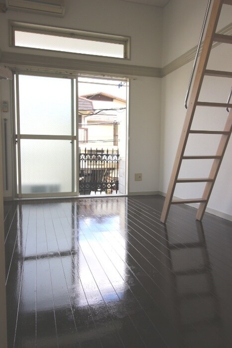 物件内観写真7　(居室)