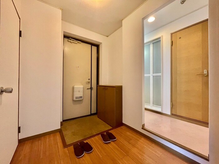 物件内観写真17　(廊下)