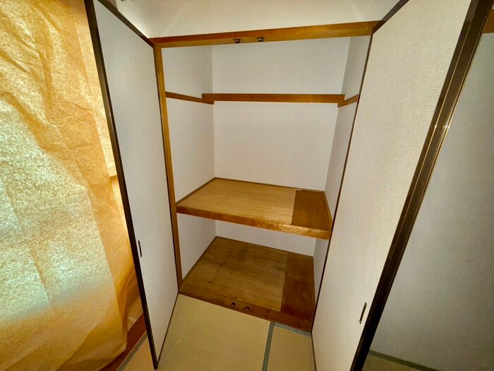 物件内観写真18　(収納)