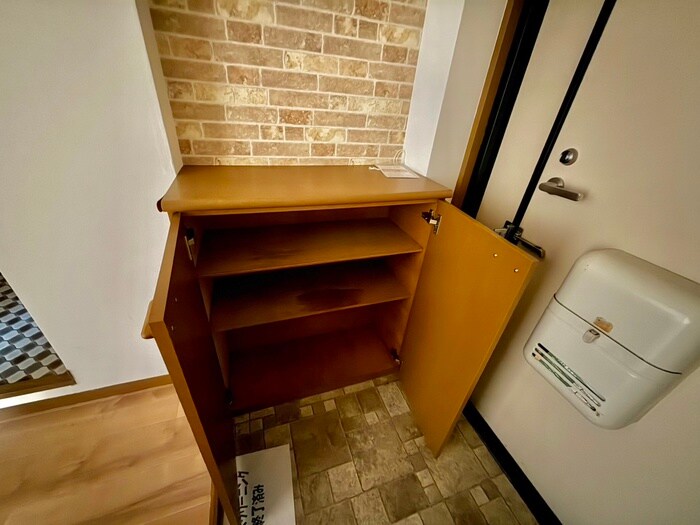 物件内観写真19　(靴箱)