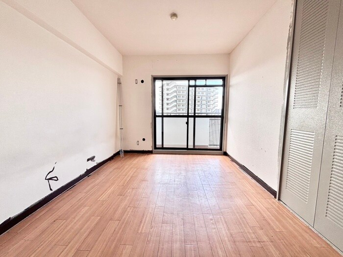 物件内観写真9　(居室)