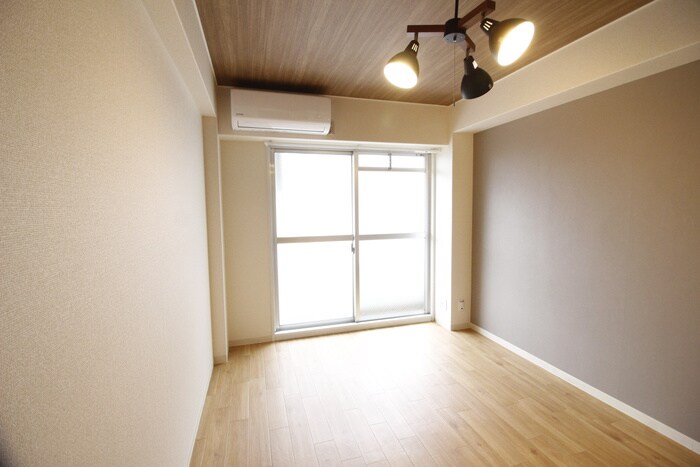 物件内観写真12　(居室)