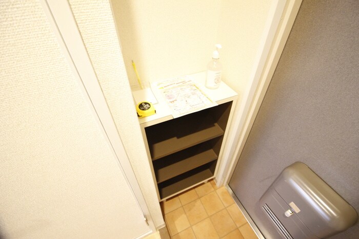 物件内観写真17　(靴箱)