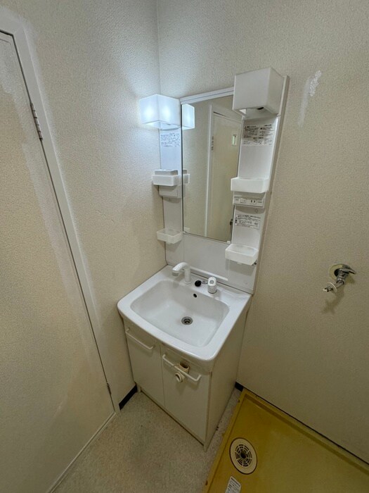 物件内観写真8　(洗面)