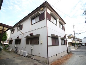リバーサイドテラス西棟外観写真