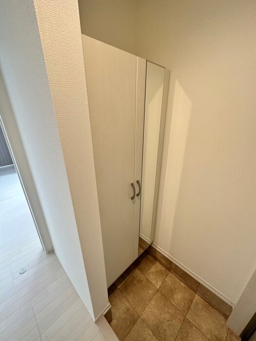 物件内観写真15　(靴箱)