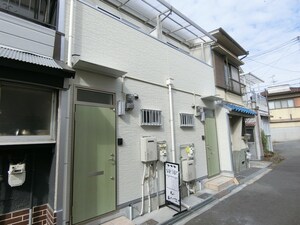 伊賀6丁目テラスハウス　Ｂ外観写真
