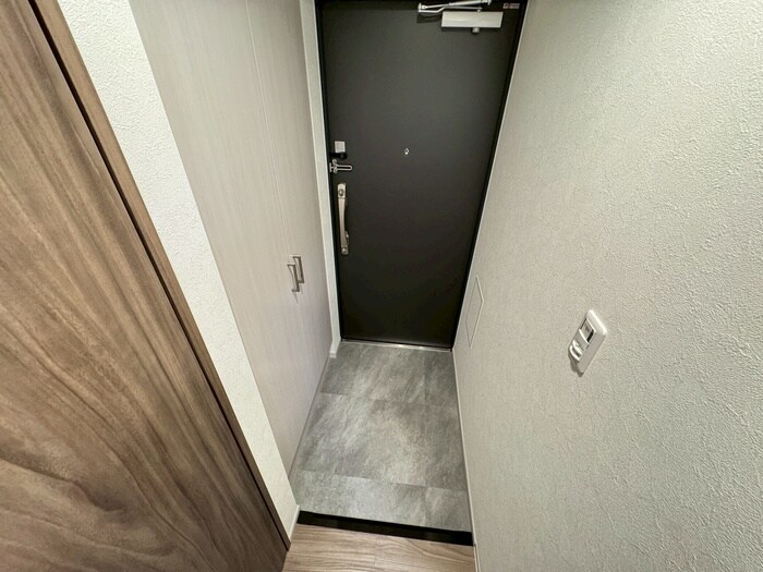 物件内観写真19　(玄関)