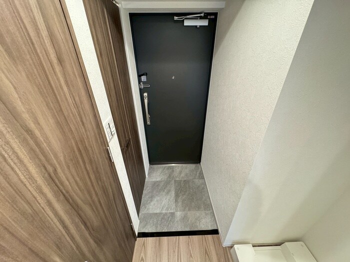 物件内観写真19　(玄関)