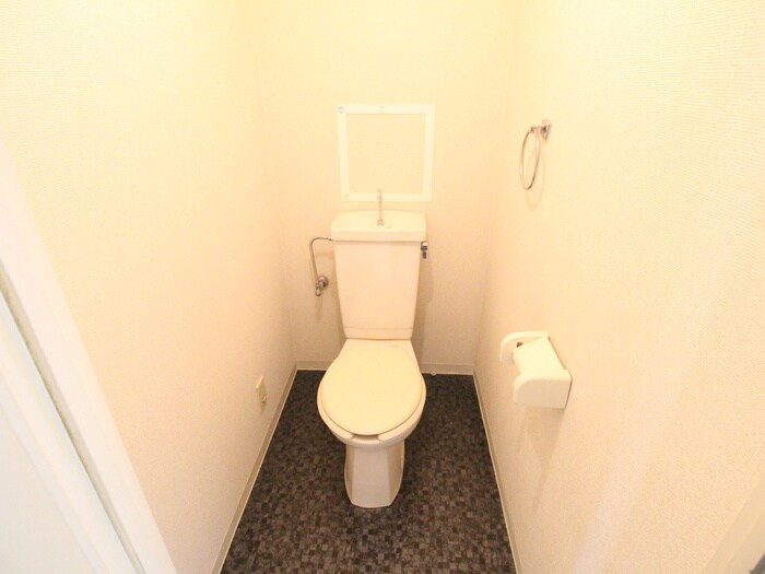 物件内観写真10　(トイレ)