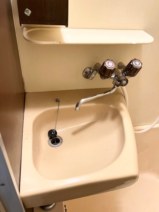 物件内観写真8　(洗面)