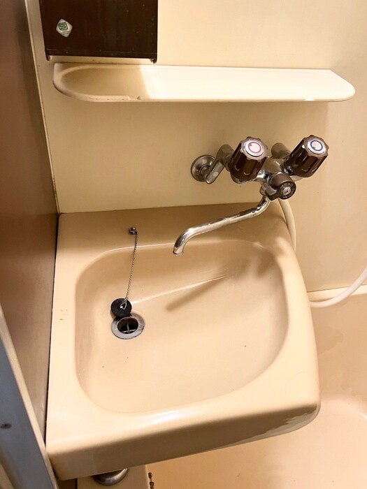 物件内観写真8　(洗面)