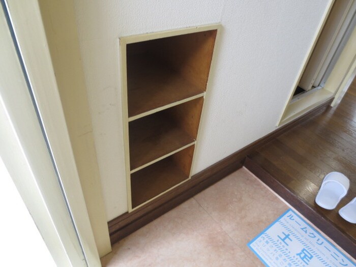 物件内観写真11　(靴箱)